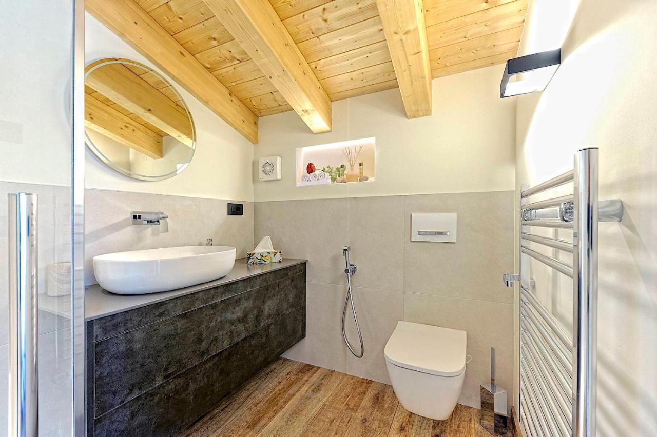 Appartamento Lux Domotic Apt-Chalet Dolomites Pinzolo Esterno foto