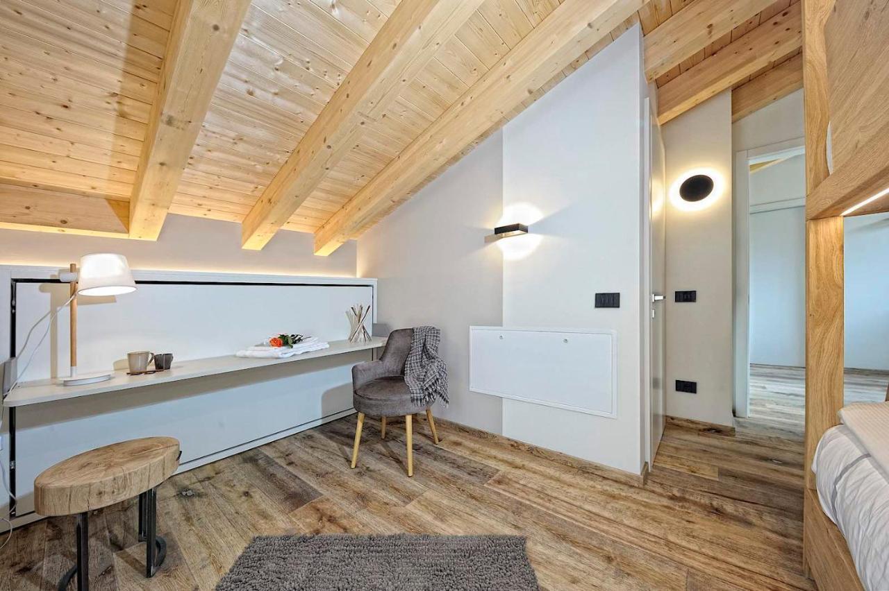 Appartamento Lux Domotic Apt-Chalet Dolomites Pinzolo Esterno foto