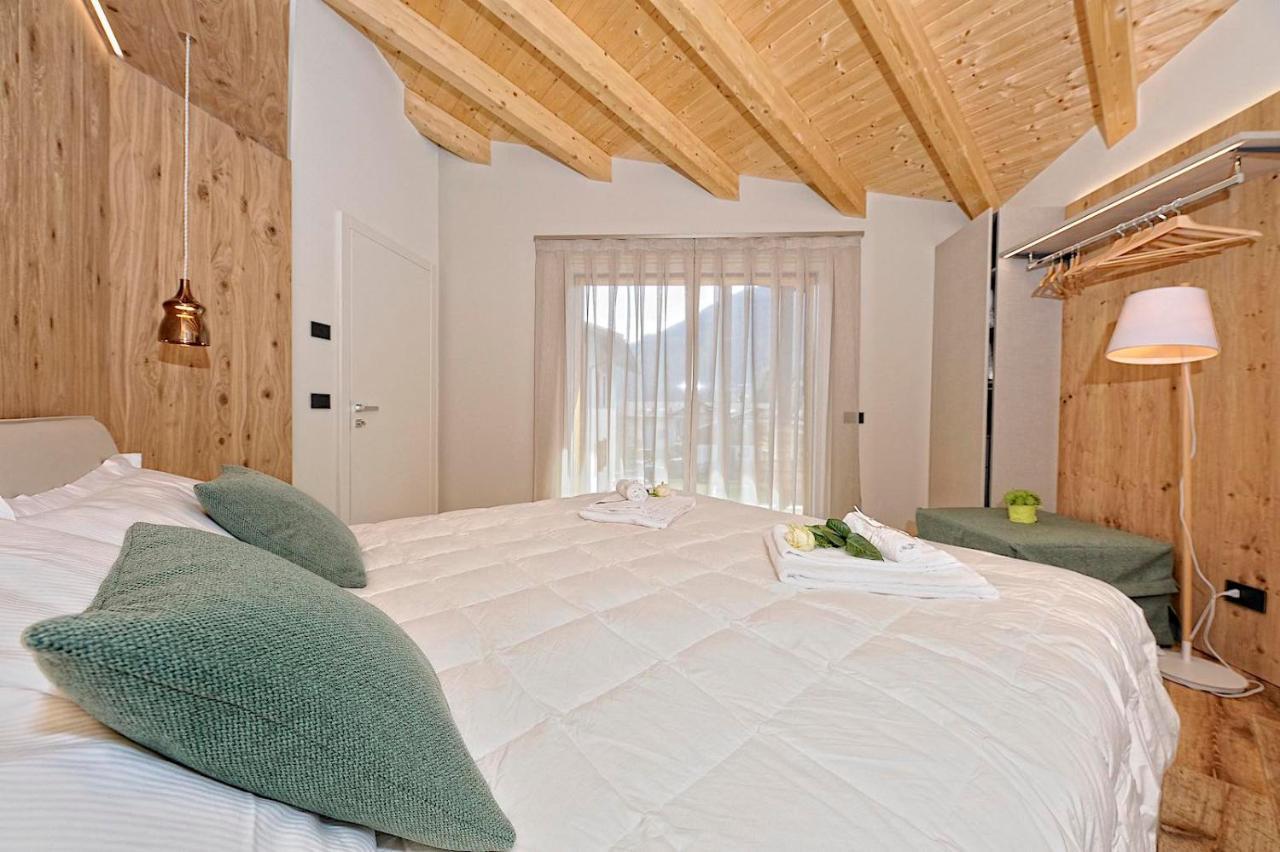 Appartamento Lux Domotic Apt-Chalet Dolomites Pinzolo Esterno foto