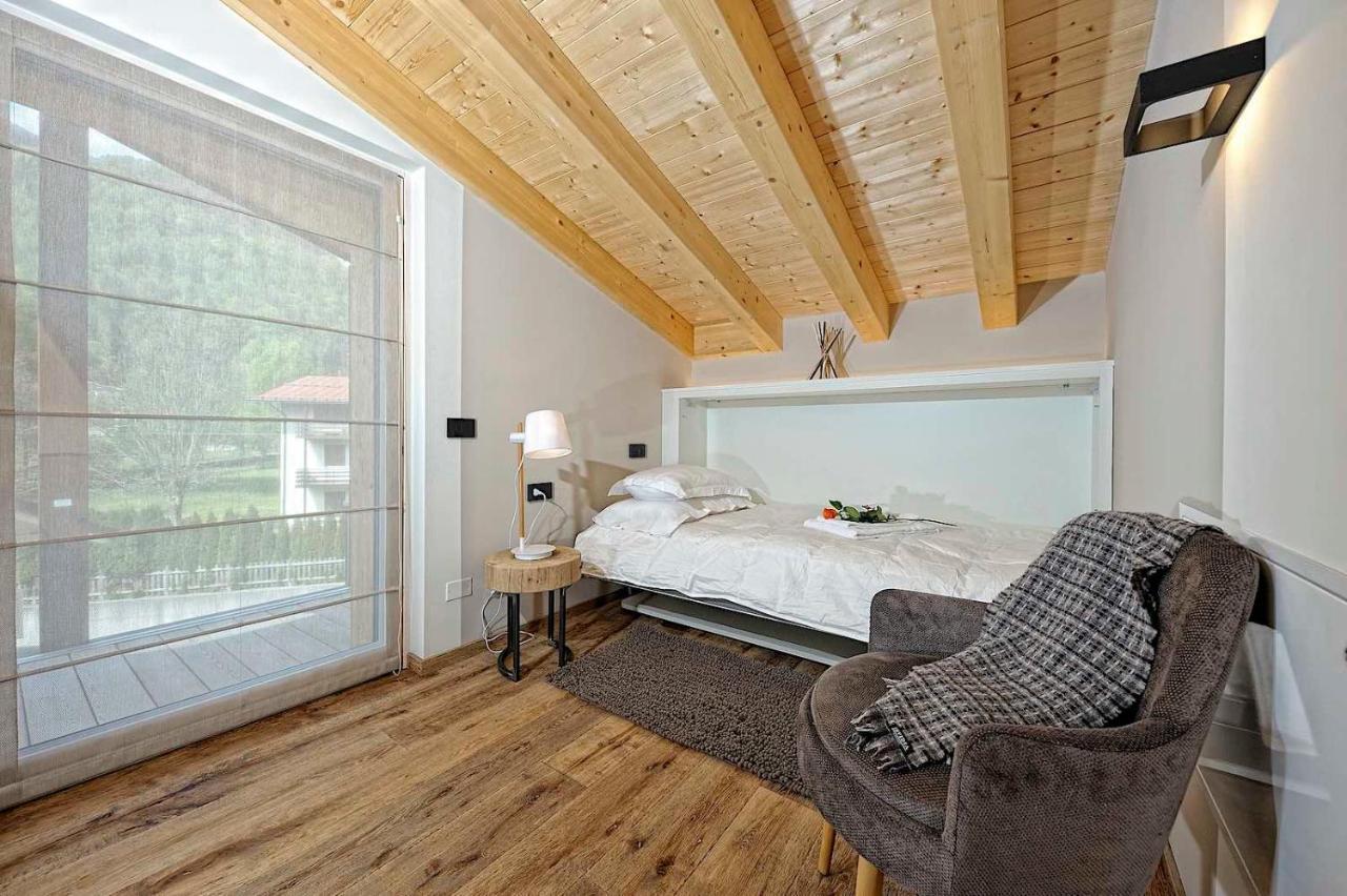 Appartamento Lux Domotic Apt-Chalet Dolomites Pinzolo Esterno foto